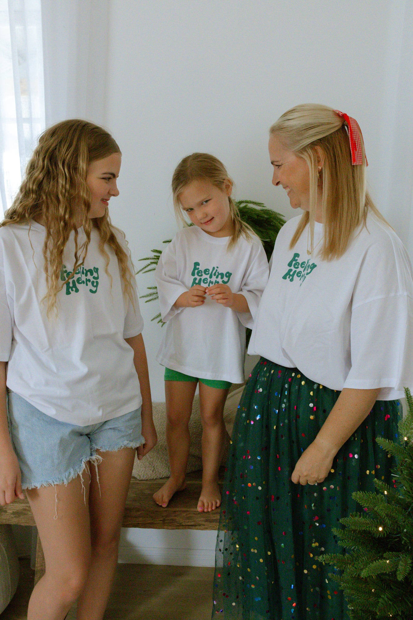 VINTAGE SANTA TEE - KIDS